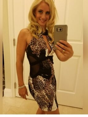 Bebe dress